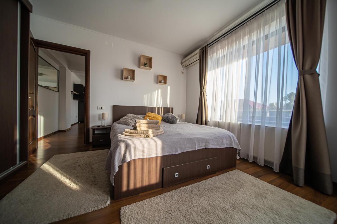 Apartament Tatu Bar&Grill 오토페니 외부 사진